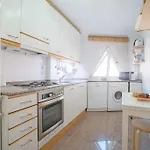 1-minute Walk To The Metro And 2 To The Supermarket Апартаменты Лиссабон